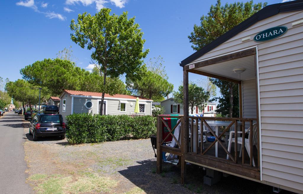 Camping Resort Les Champs Blancs Agde Værelse billede