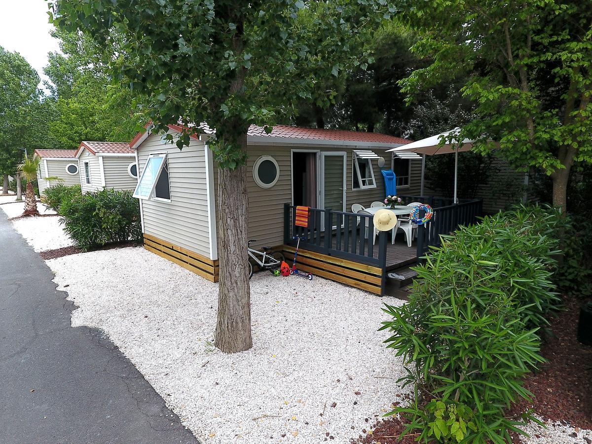 Camping Resort Les Champs Blancs Agde Eksteriør billede