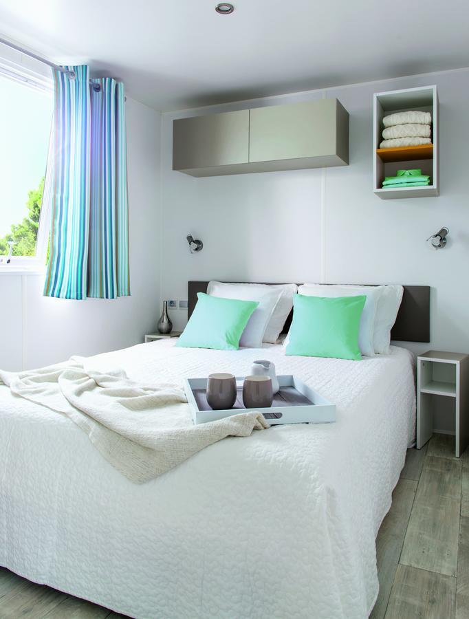 Camping Resort Les Champs Blancs Agde Eksteriør billede