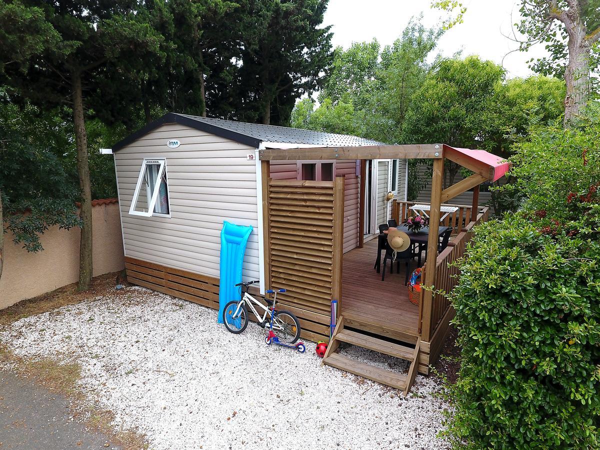 Camping Resort Les Champs Blancs Agde Eksteriør billede